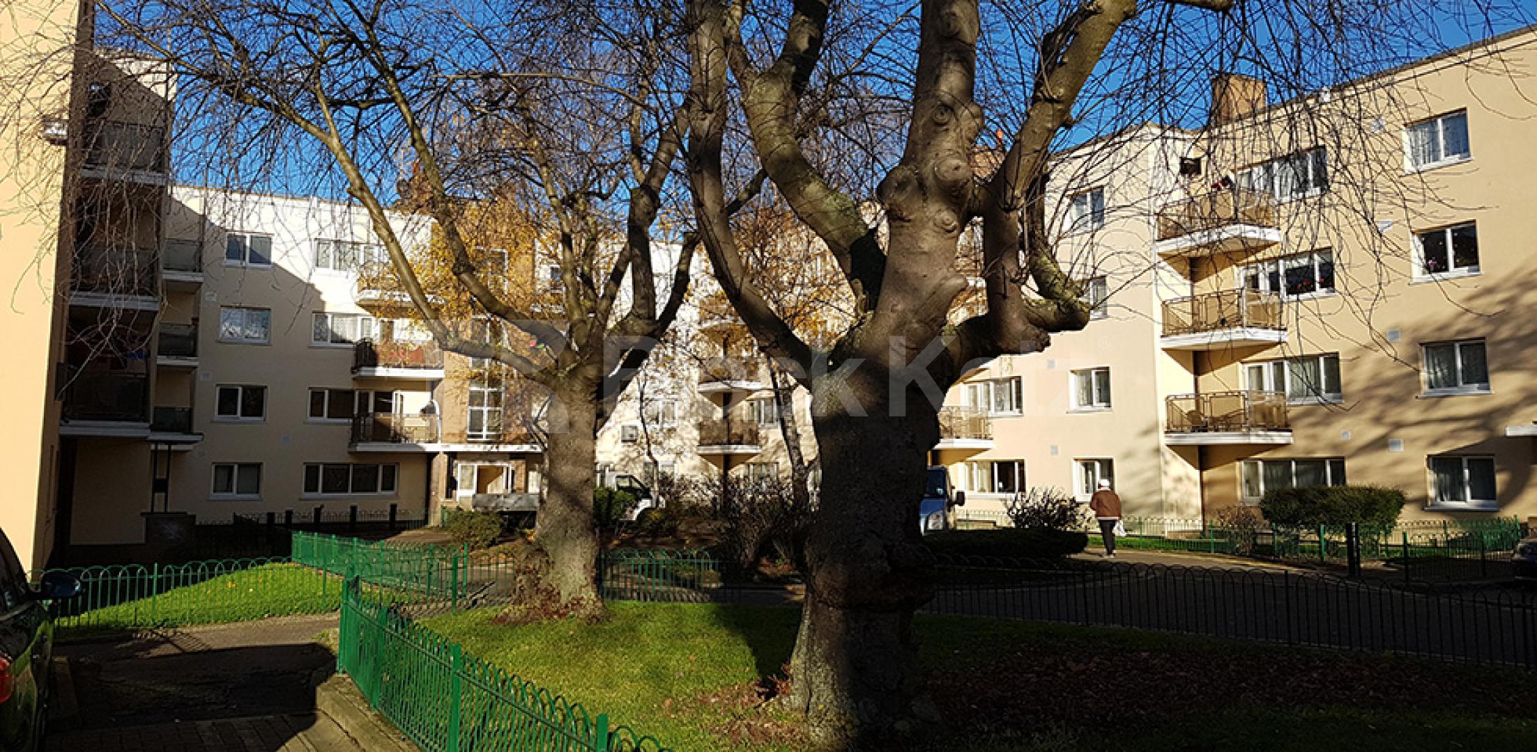 			UNDER OFFER, 3 Bedroom, 1 bath, 1 reception Apartment			 Heaton Road, Peckham Rye/Nunhead
